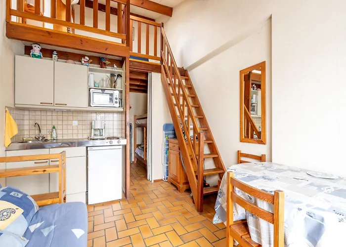 Prázdninový dům M9110 - Maison Avec Piscine