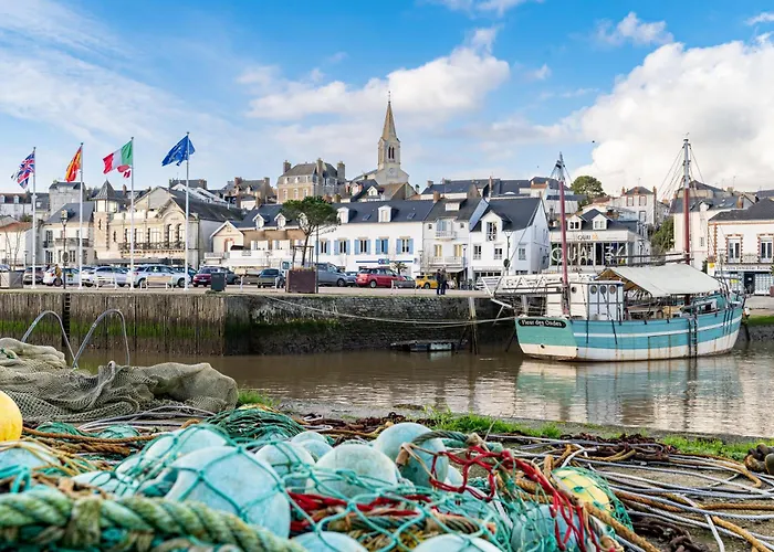 Prázdninový dům M9110 - Maison Avec Piscine *